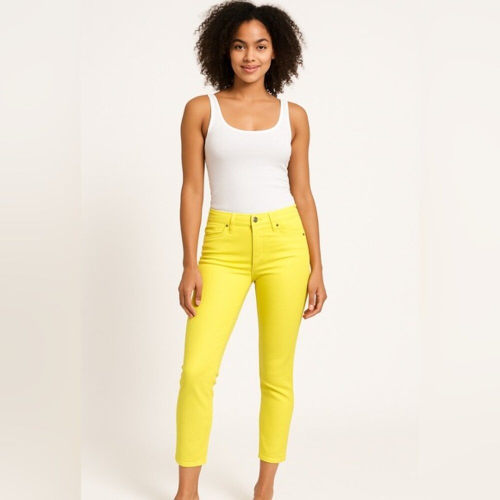 Cabi Yellow Mid-Rise Stretch Cropped Jeans Size 4 | Bright Capri Pants